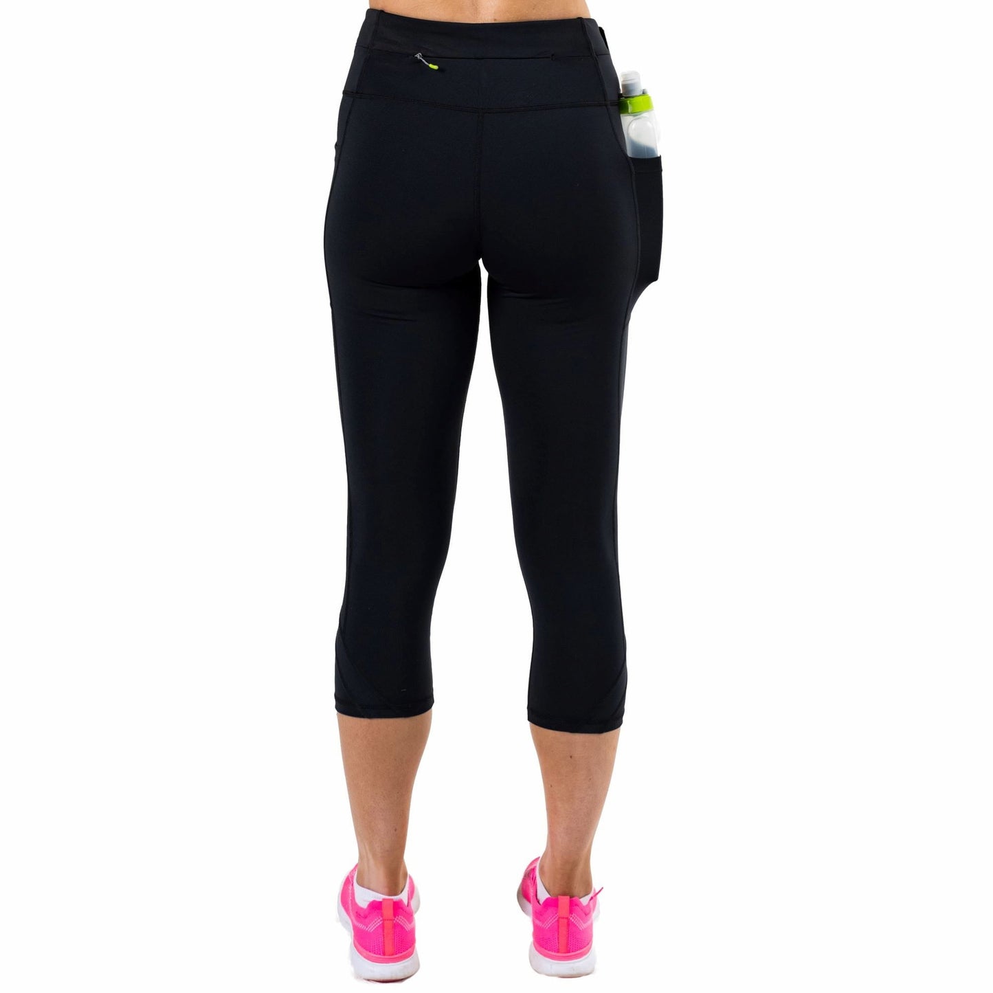 Model is 5'9 wearing a Small